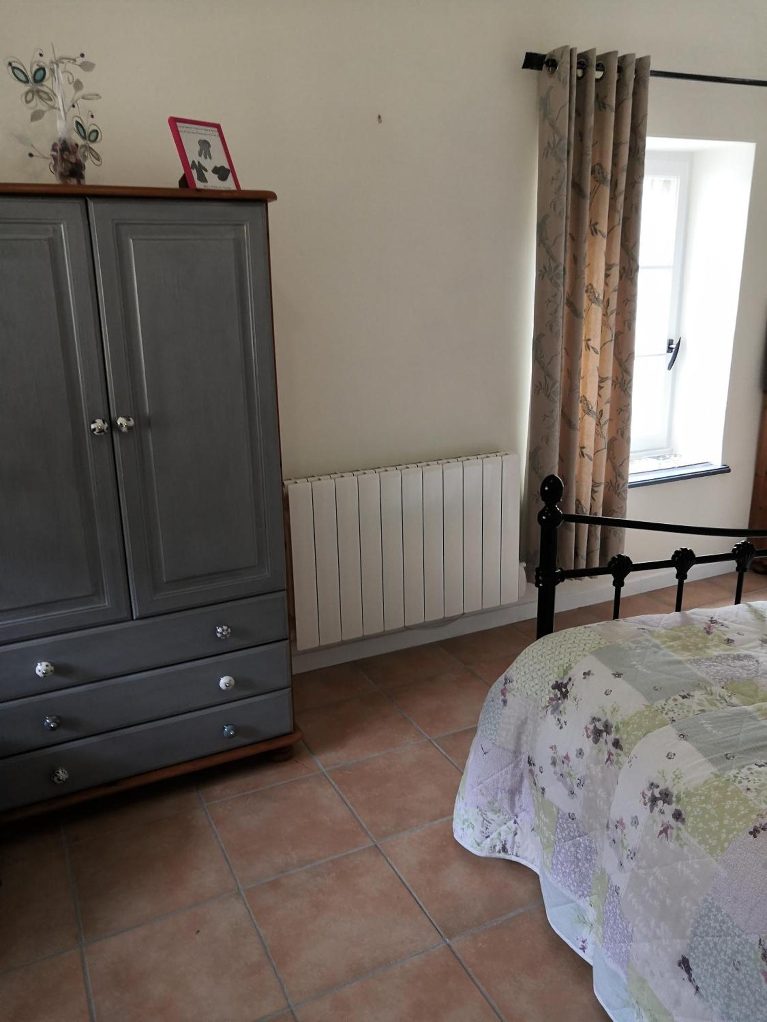Le Petit Chateau Ginoles Habitación foto
